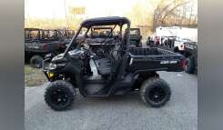 2026 Can-Am Defender XT HD9 Recreation/Utility ATV