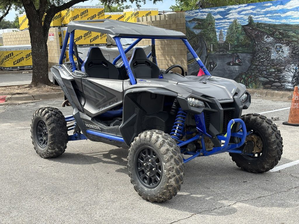 2021 Honda Talon 1000R FOX Live Valve in austin TX