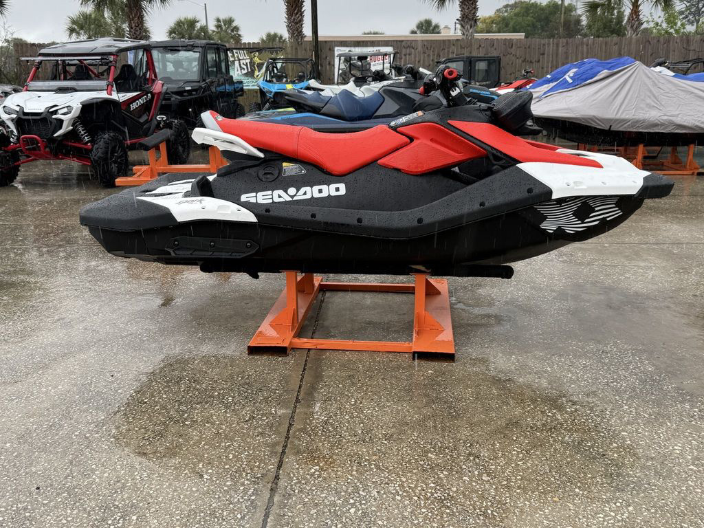 2026 Sea-Doo Spark Trixx for 3 Rotax 900 ACE - 90 iBR and Au FOR 3 - 90 in Daytona Beach, FL