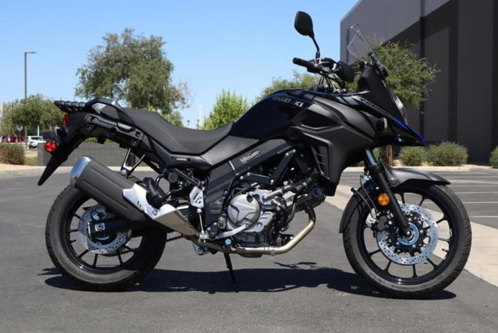 2025 Suzuki V-Strom 650 650 in Daytona Beach, FL