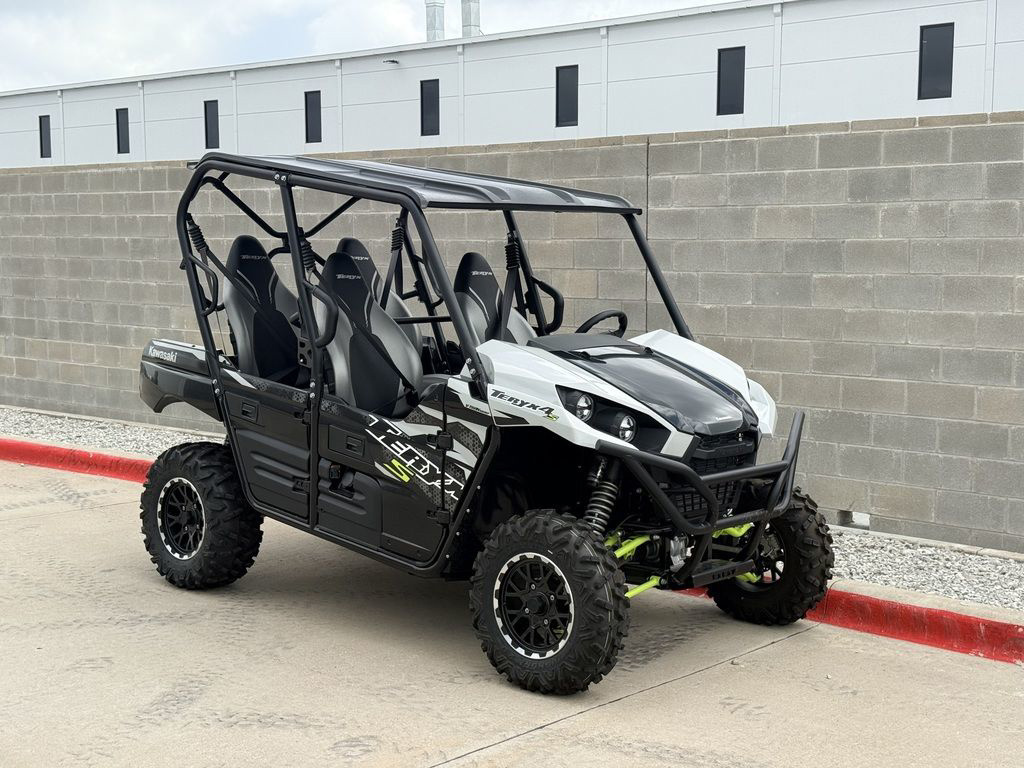 2025 Kawasaki Teryx4 S LE in fort worth TX