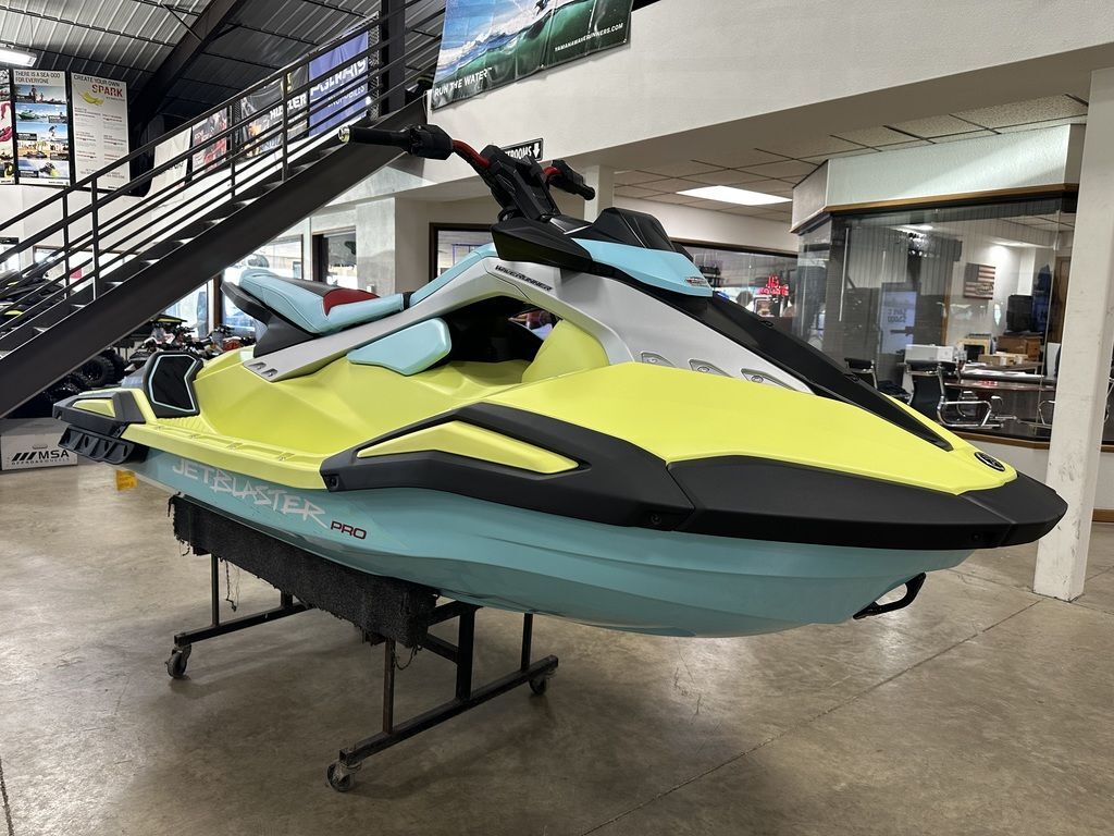 2025 Yamaha Waverunners Jetblaster PRO 3-Up PRO 3-UP in Kieler, WI