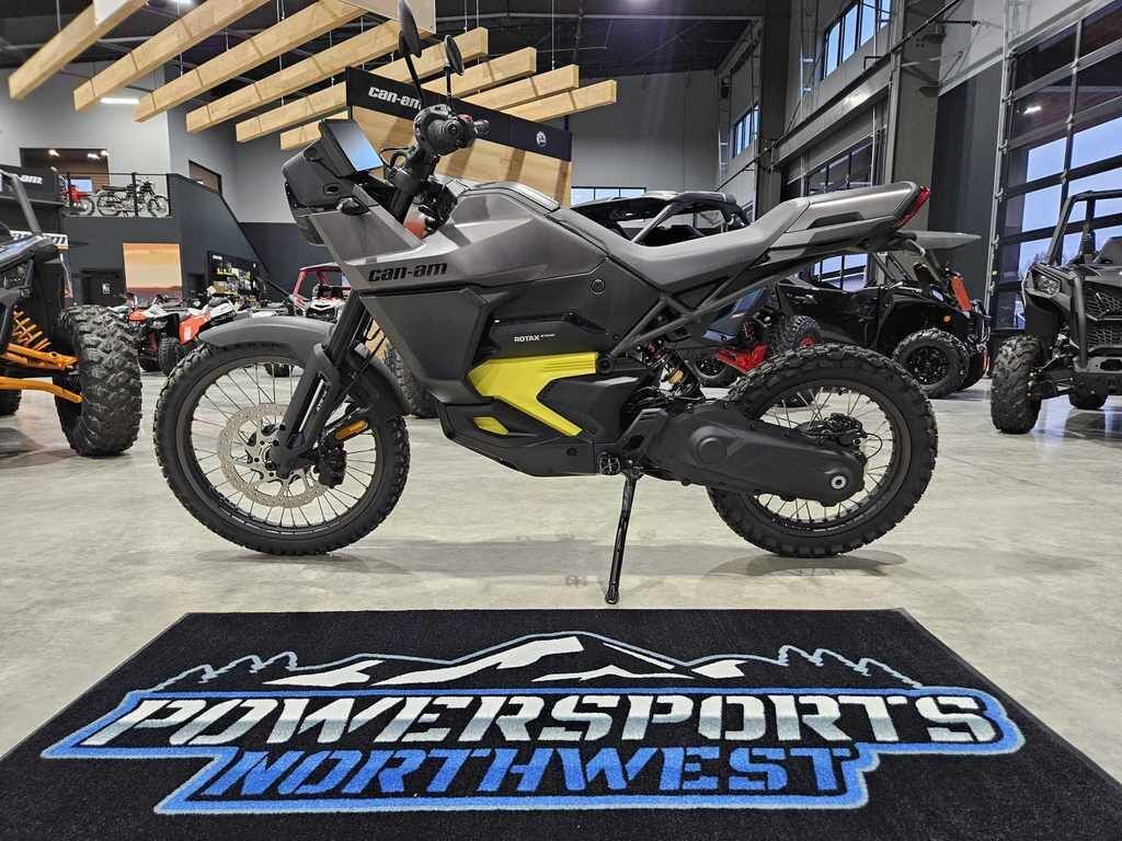 2025 Can-Am Origin Carbon Black BASE in Chehalis, WA