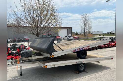 2002 Triton XT 10-101 in francis creek WI