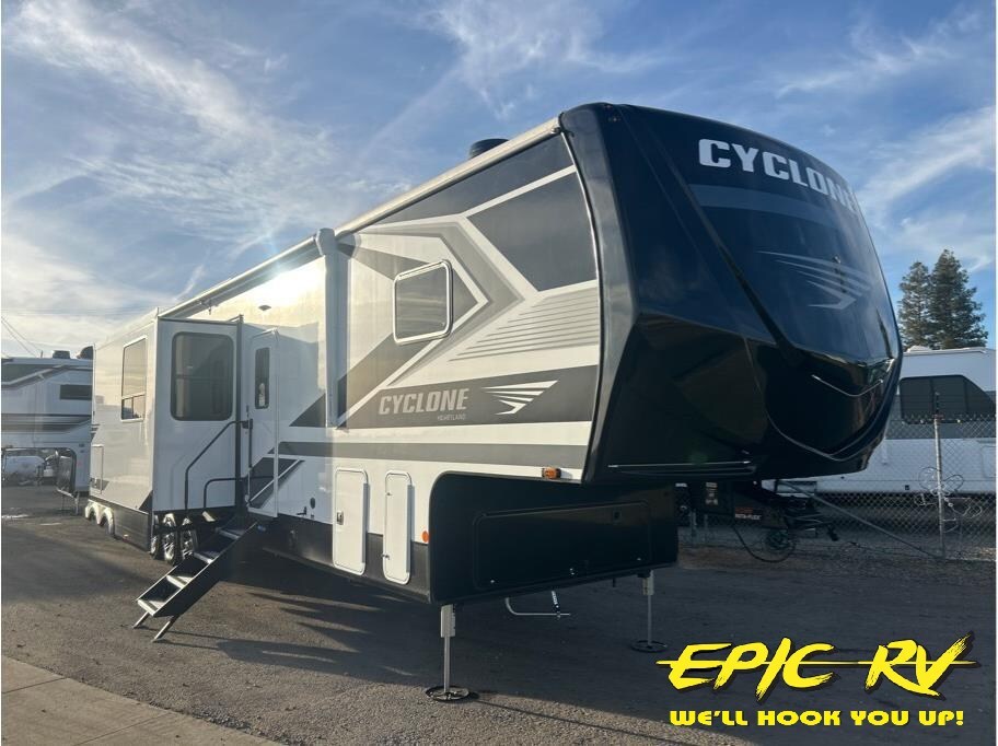 2026 Heartland Cyclone C3913 in madera CA
