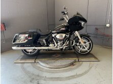 Check out the 2025 Harley-Davidson Road Glide Key Highlights image
