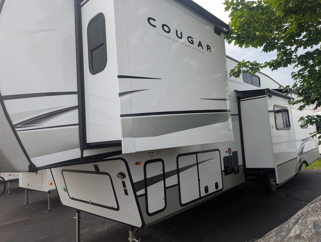 2025 Keystone Cougar 360MBI RV