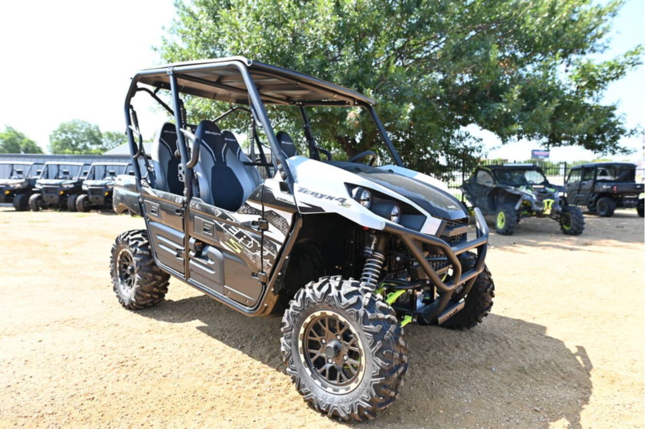 A photo of this 2025 Kawasaki Teryx4 S LE