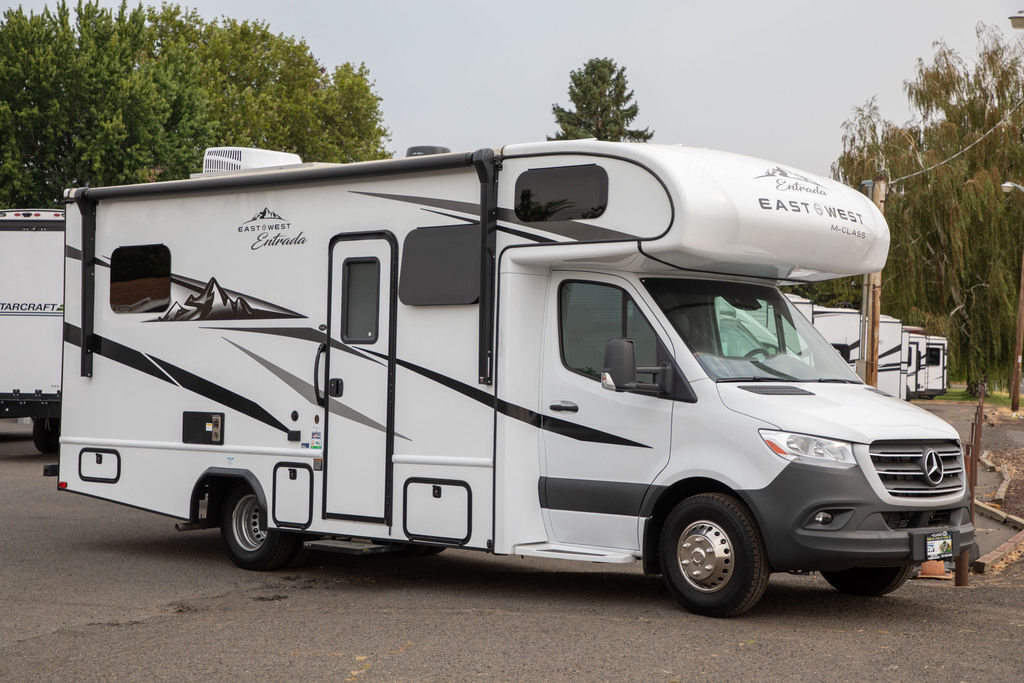 2024 East To West, Inc. Entrada M Class 24RL RV