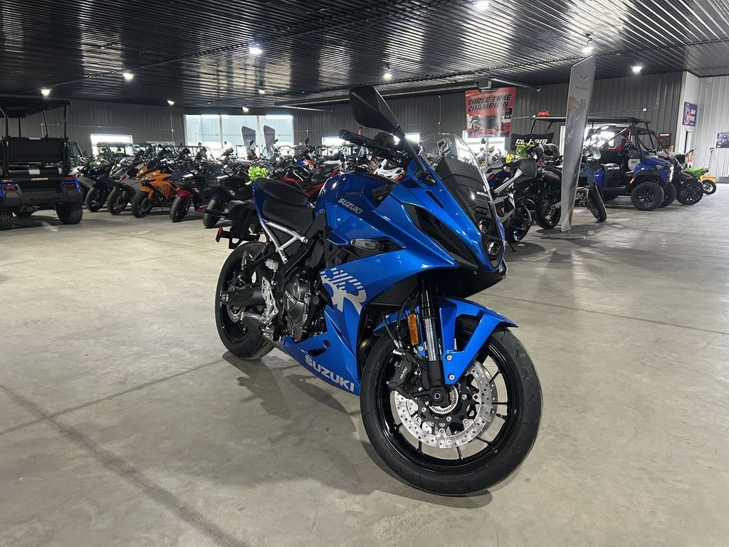 2026 Suzuki GSX-8R Blue 8R in Cedar Falls, IA