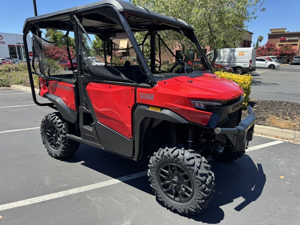 2026 Honda® Pioneer 1000-5 Deluxe in concord CA