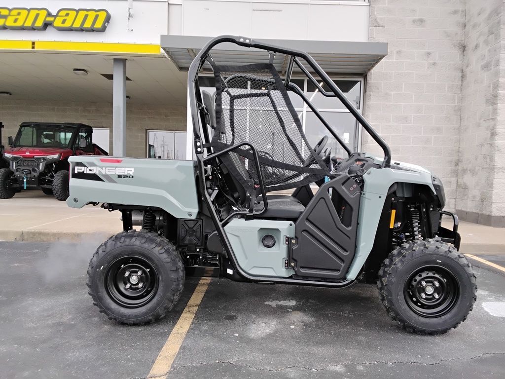 2026 Honda® Pioneer 520 BASE in burbank OH
