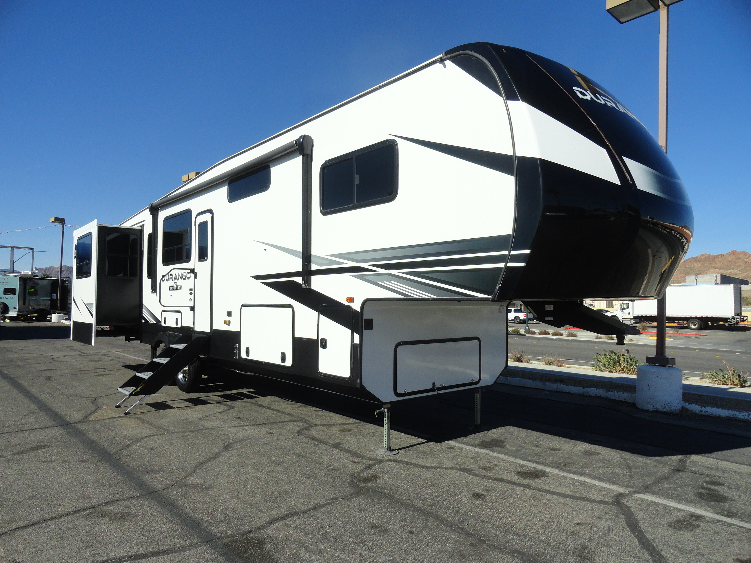2022 Kz Rv Durango D326RLT in boulder city NV