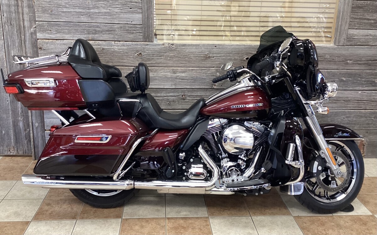 2015 Harley-Davidson Ultra Limited Low ULTRA LIMITED LOW in Bonduel, WI