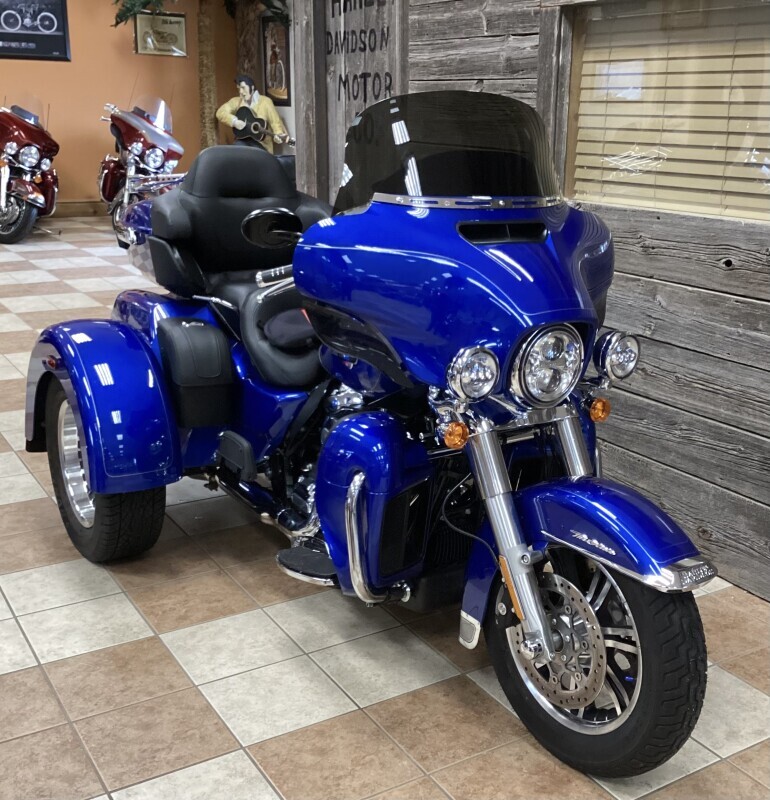 2024 Harley-Davidson Tri Glide Ultra ULTRA CLASSIC in Bonduel, WI