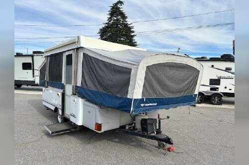 2008 Fleetwood AMERICANA CHEYENNE in banning CA
