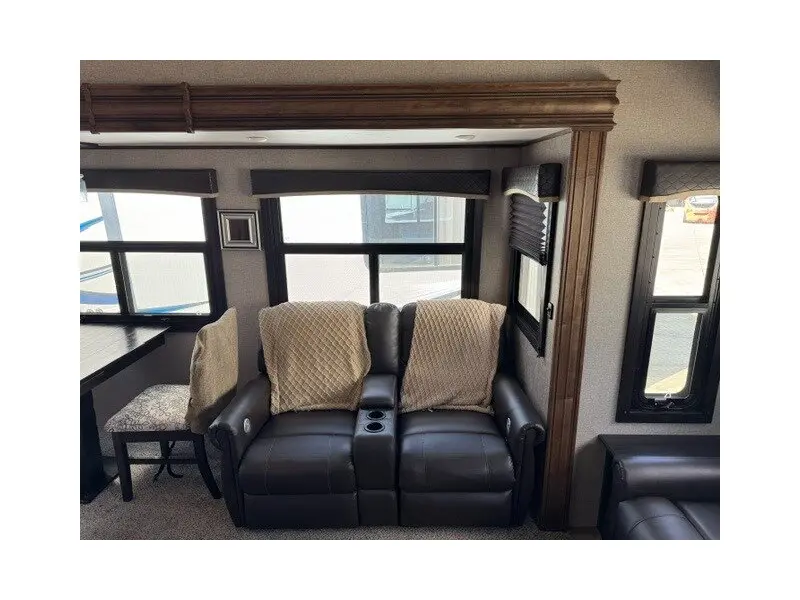 2020 JAYCO EAGLE 321RSTS