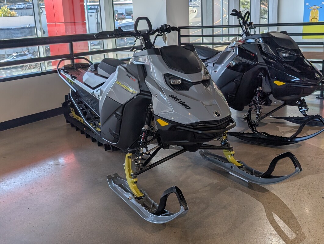 2026 Ski-Doo Summit Adrenaline with Edge Package 850 E-TEC Turbo R 1 in colorado springs CO
