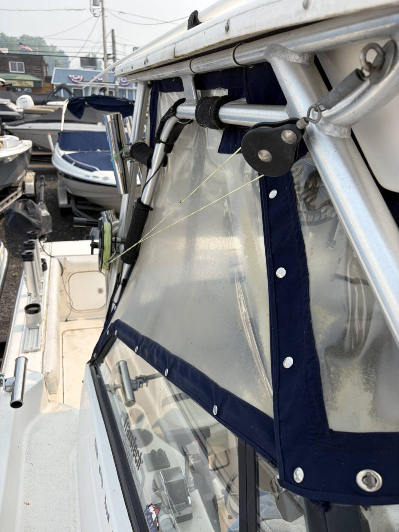 A photo of this 1997 Bayliner Trophy 2502