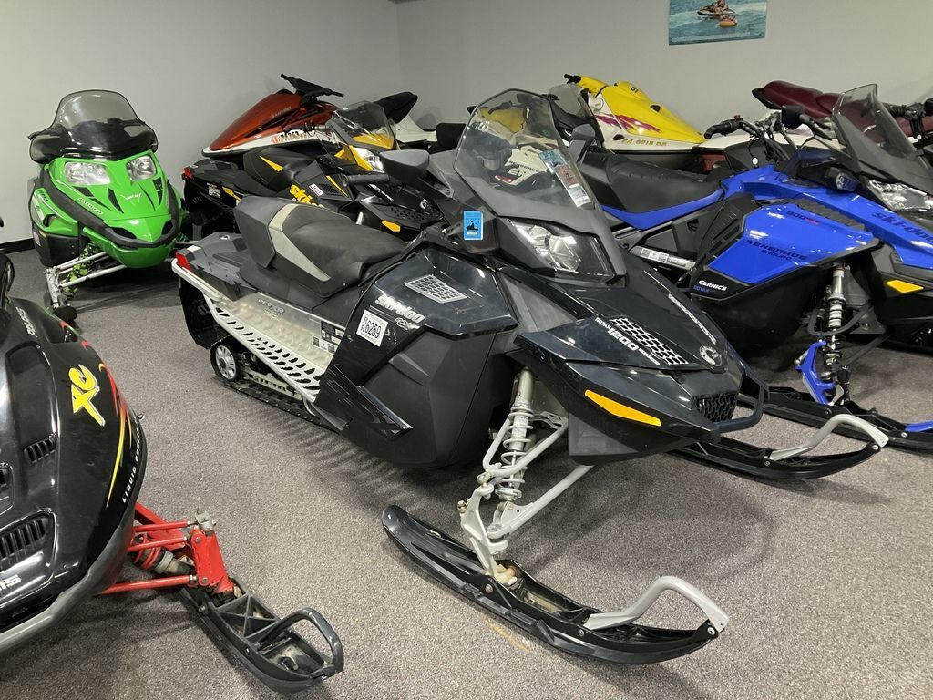 2009 Ski-Doo GXS 1200 LTD in johnstown PA
