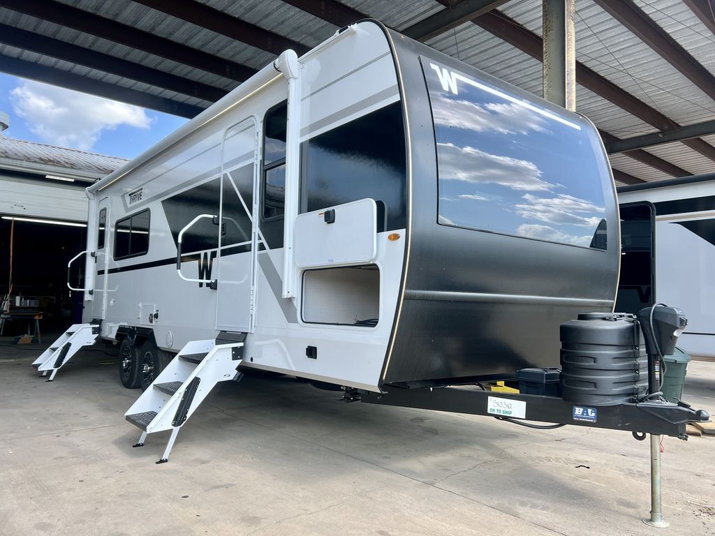 2026 Winnebago Thrive 24RKS in sealy TX