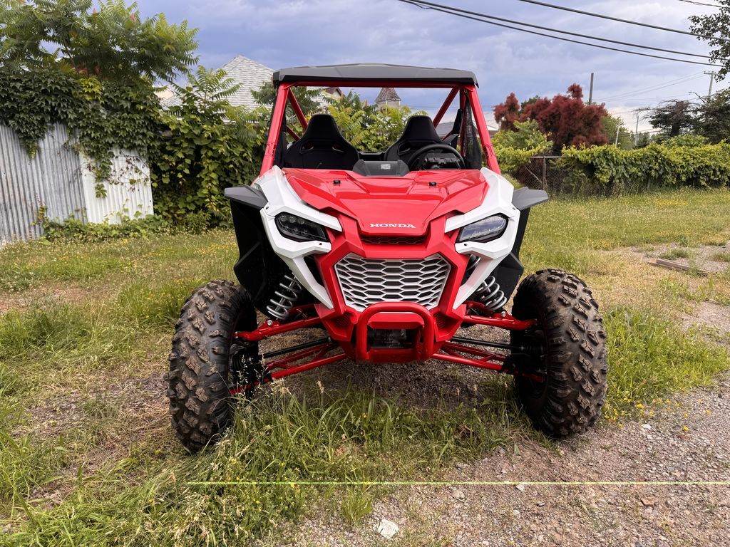 2026 Honda® Talon 1000R FOX Live Valve in hamburg NY