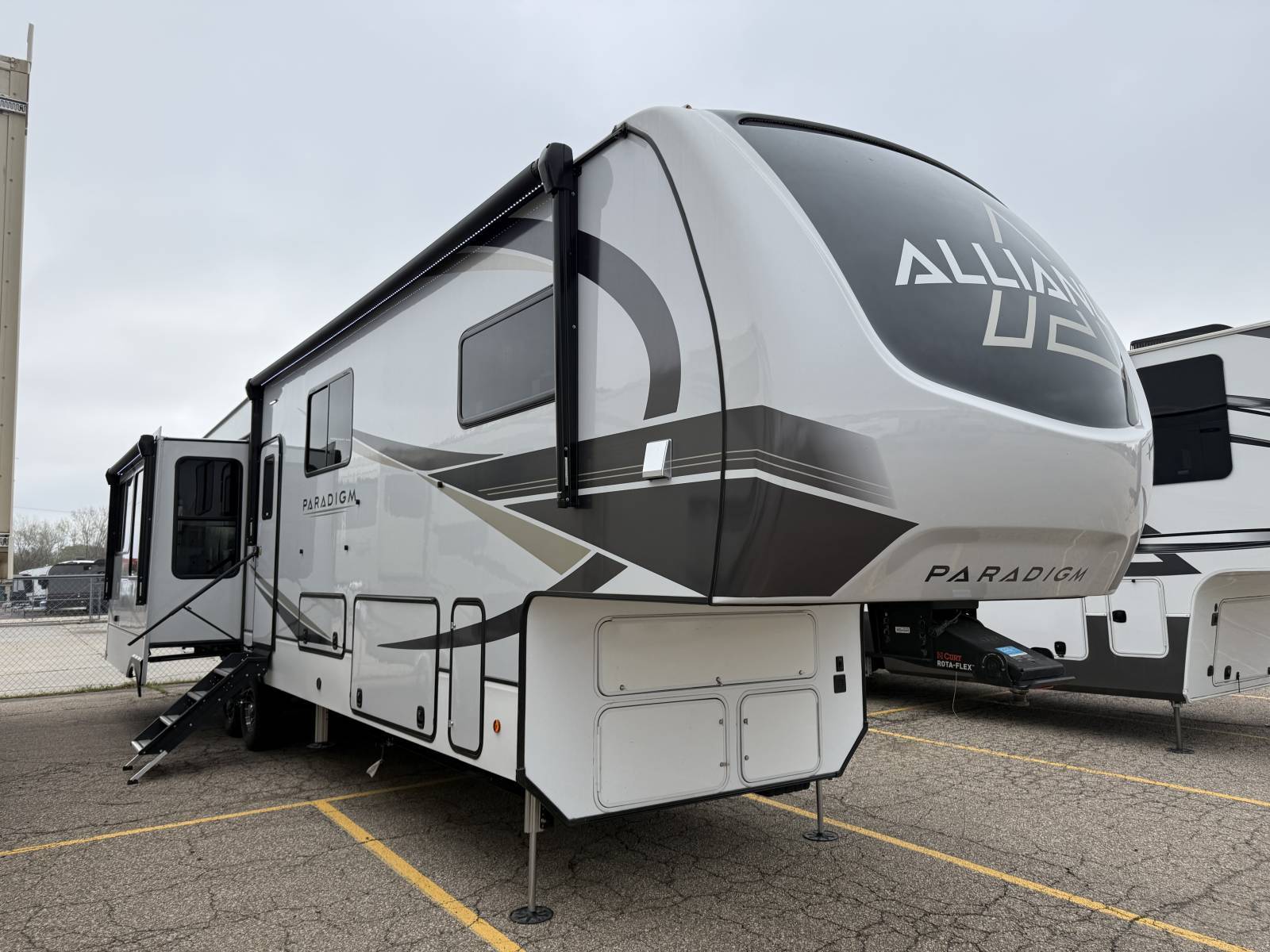2024 Alliance PARADIGM 380MP in andover KS