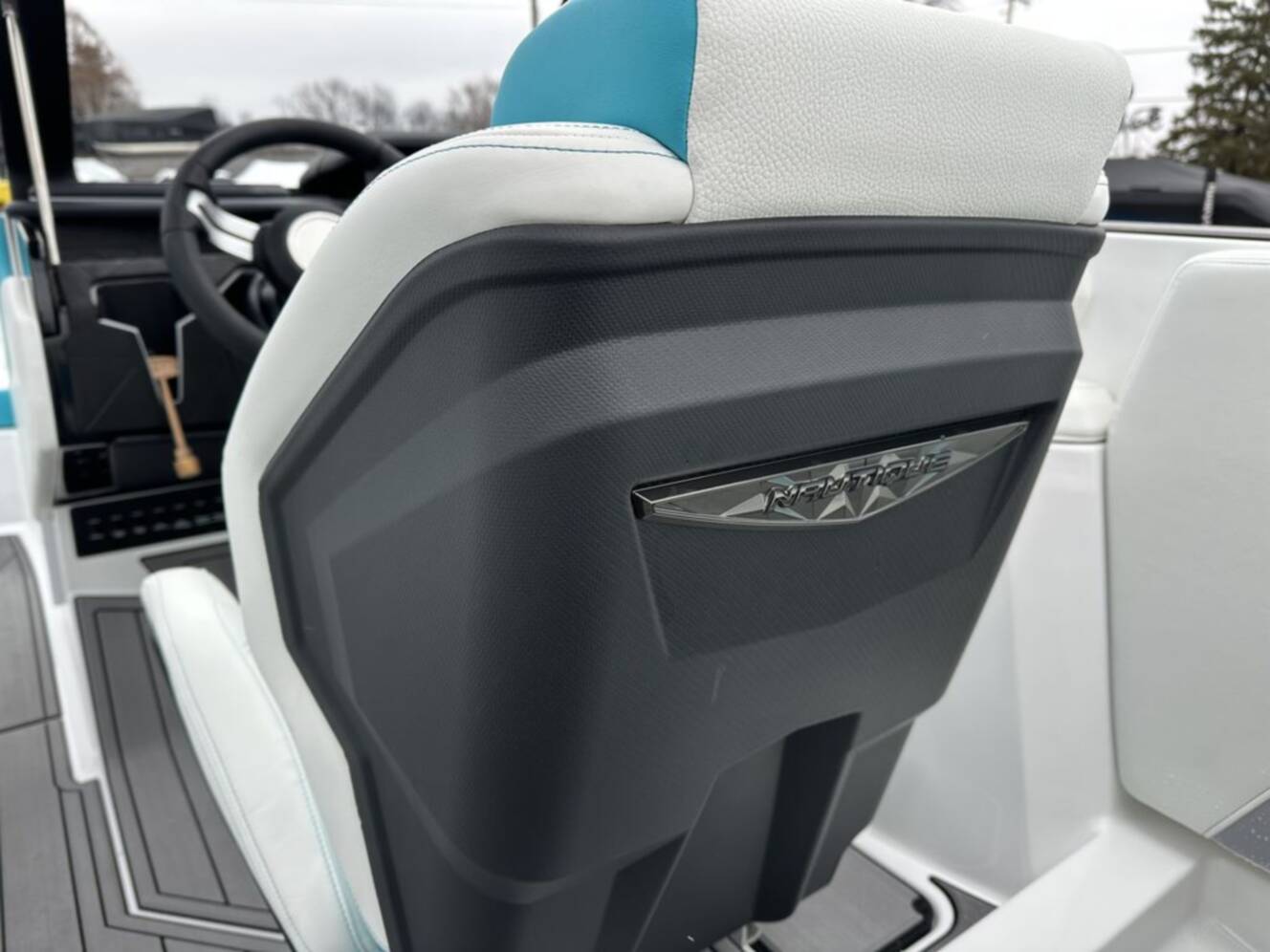 A photo of this 2026 Nautique Super Air Nautique GS22