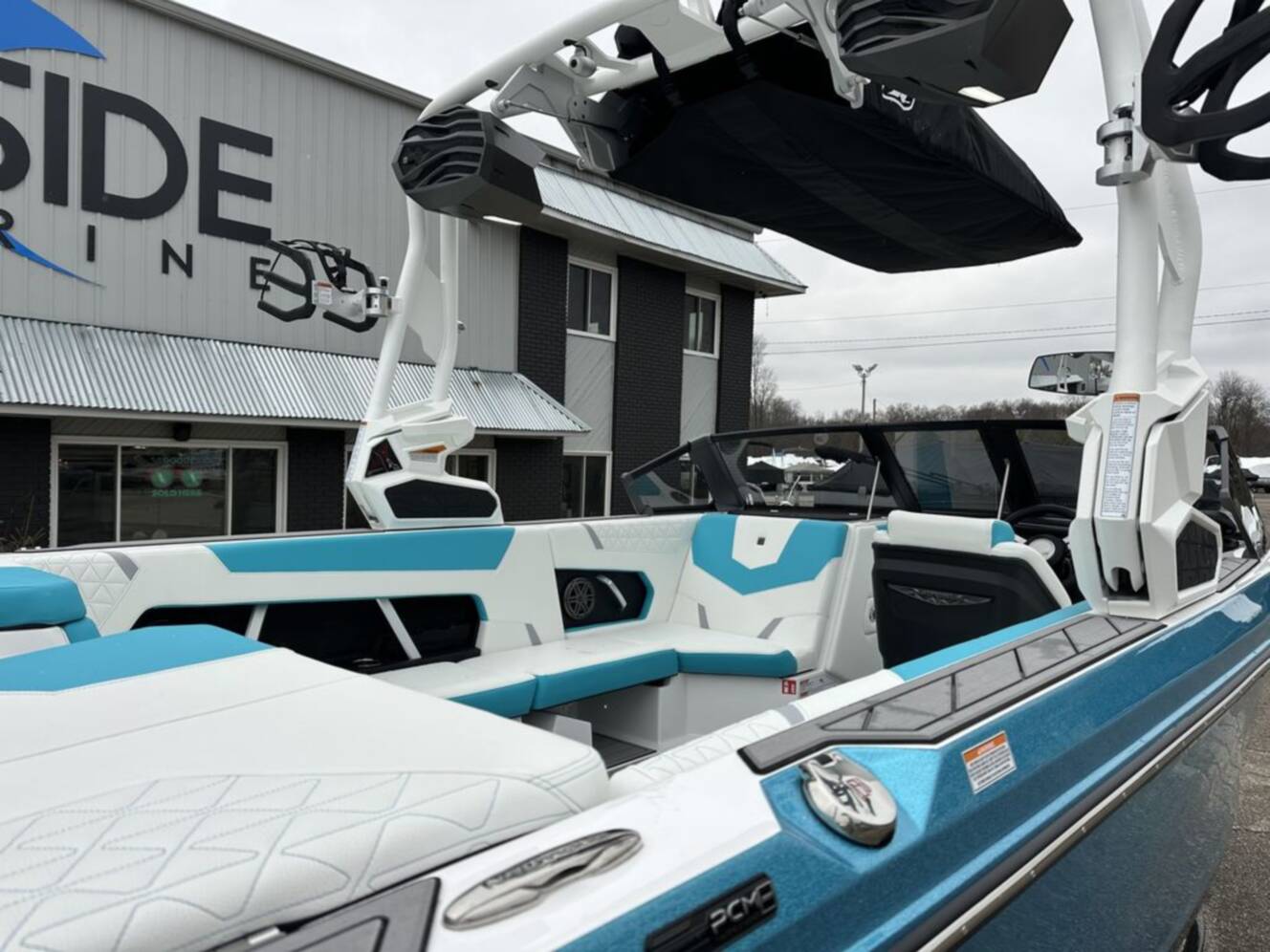A photo of this 2026 Nautique Super Air Nautique GS22