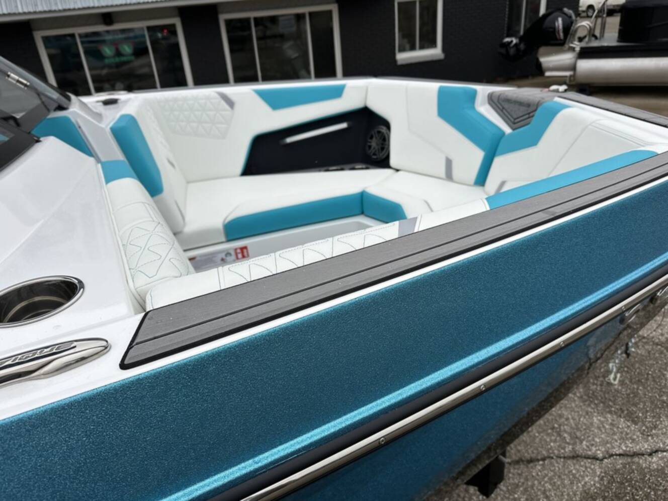 A photo of this 2026 Nautique Super Air Nautique GS22