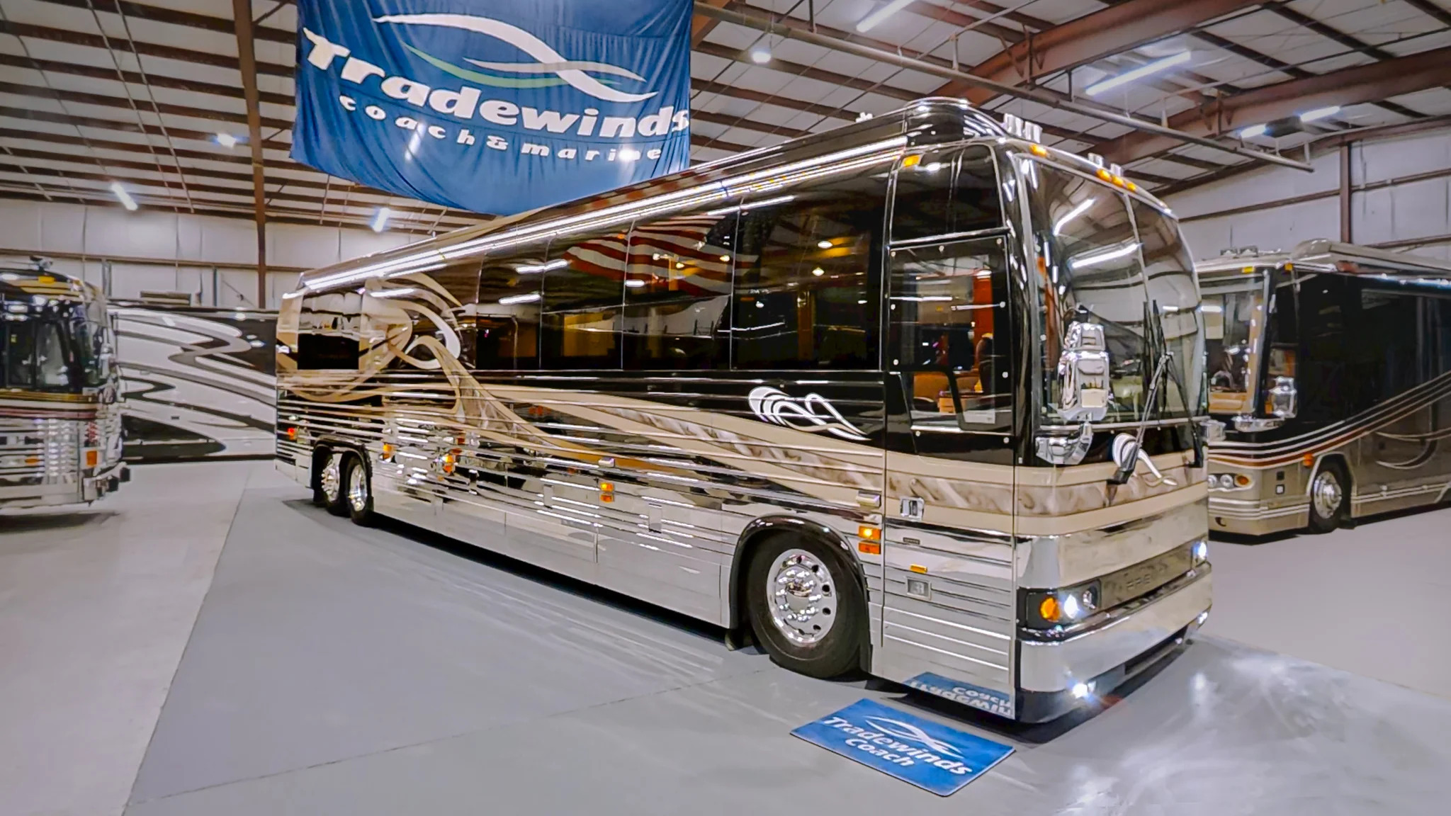 2001 Prevost XLII Skoolie RV