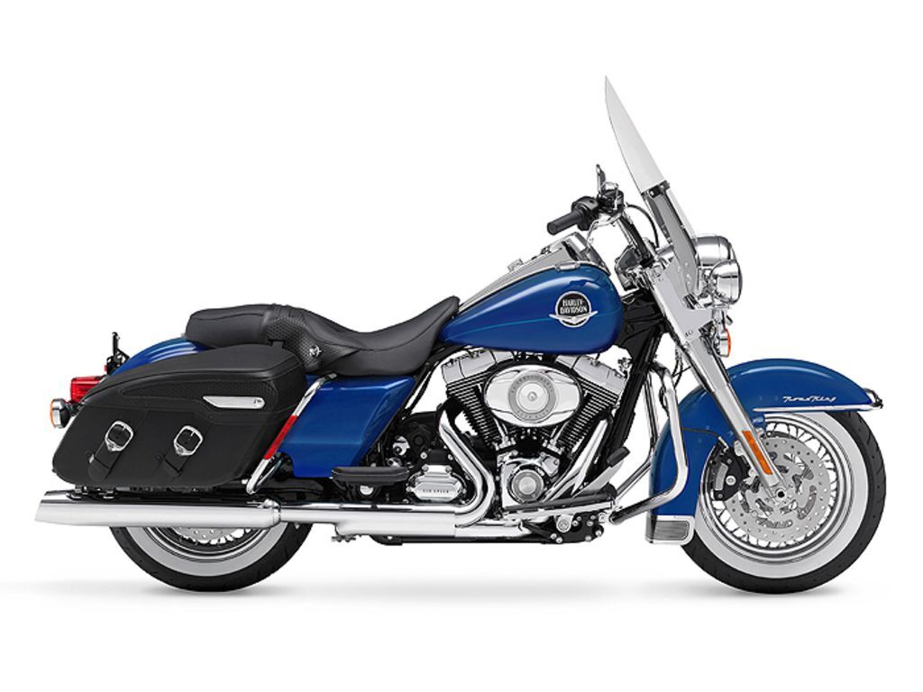 2010 Harley-Davidson® FLHRC - Road King® Classic CLASSIC in Columbus, OH