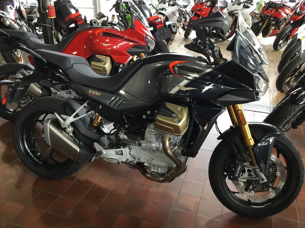 2024 Moto Guzzi V100 Mandello S MANDELLO S in Charlotte, NC