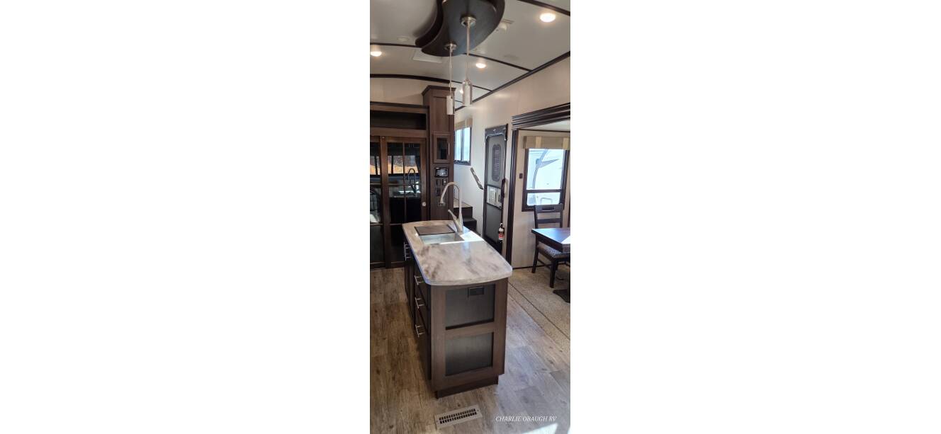 A photo of this 2020 Jayco North Point 381DLQS