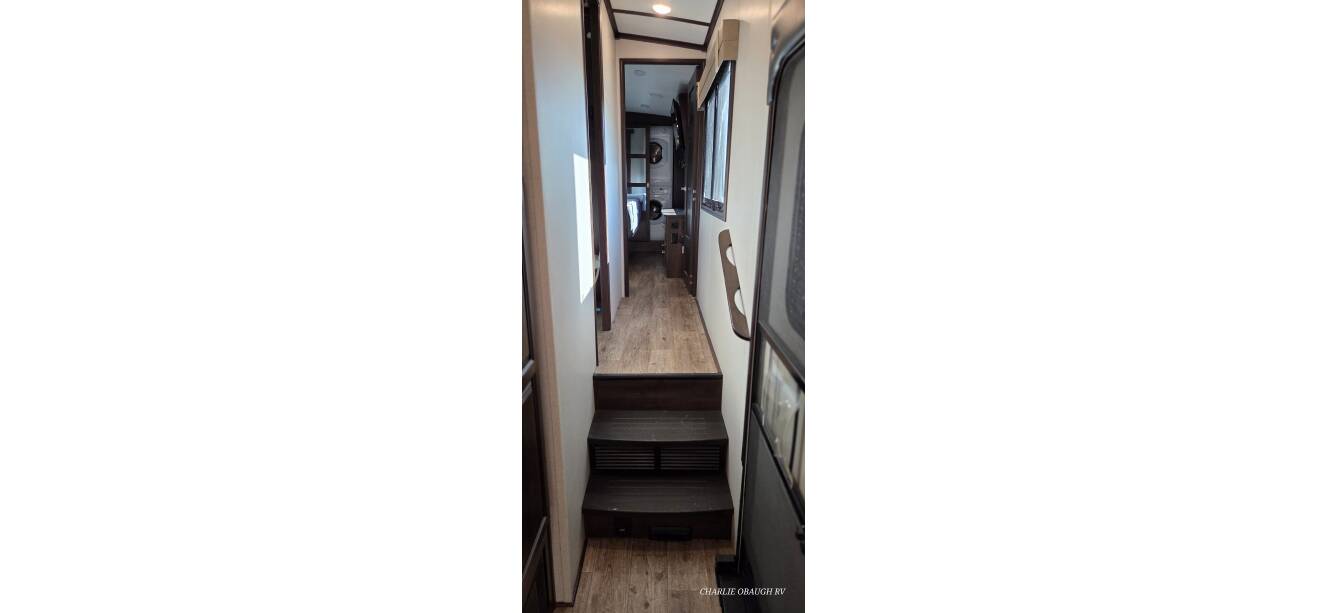 A photo of this 2020 Jayco North Point 381DLQS