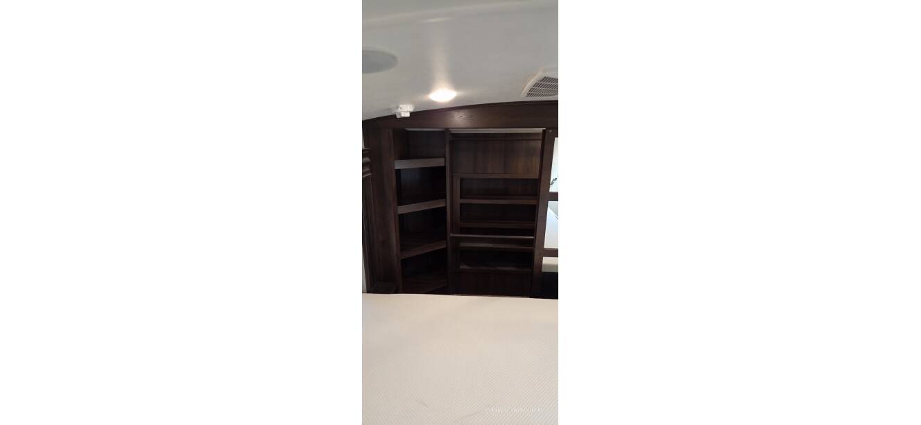 A photo of this 2020 Jayco North Point 381DLQS
