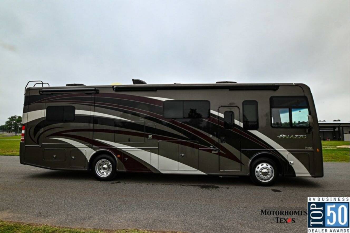 A photo of this 2019 Thor Motor Coach Palazzo 33.2
