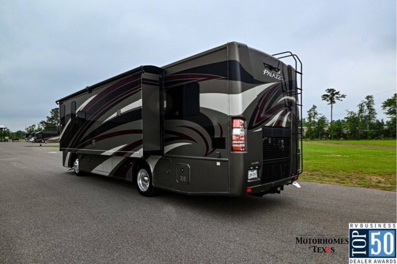 A photo of this 2019 Thor Motor Coach Palazzo 33.2
