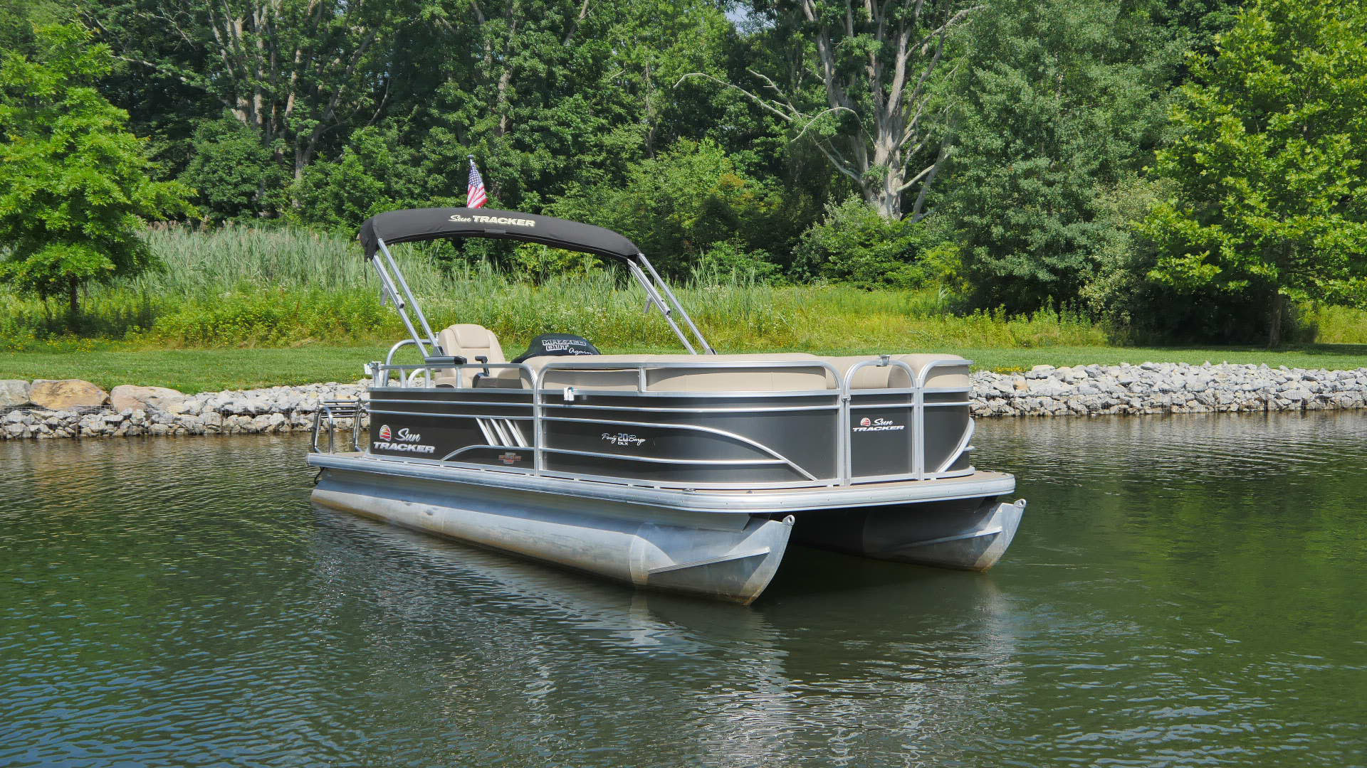 2023 Sun Tracker Party Barge 20 DLX in branchville NJ