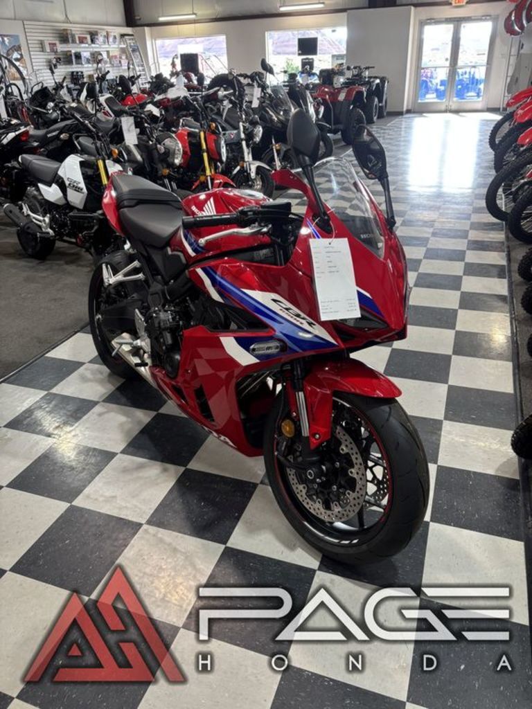 2026 Honda® CBR650R BASE in Page, AZ