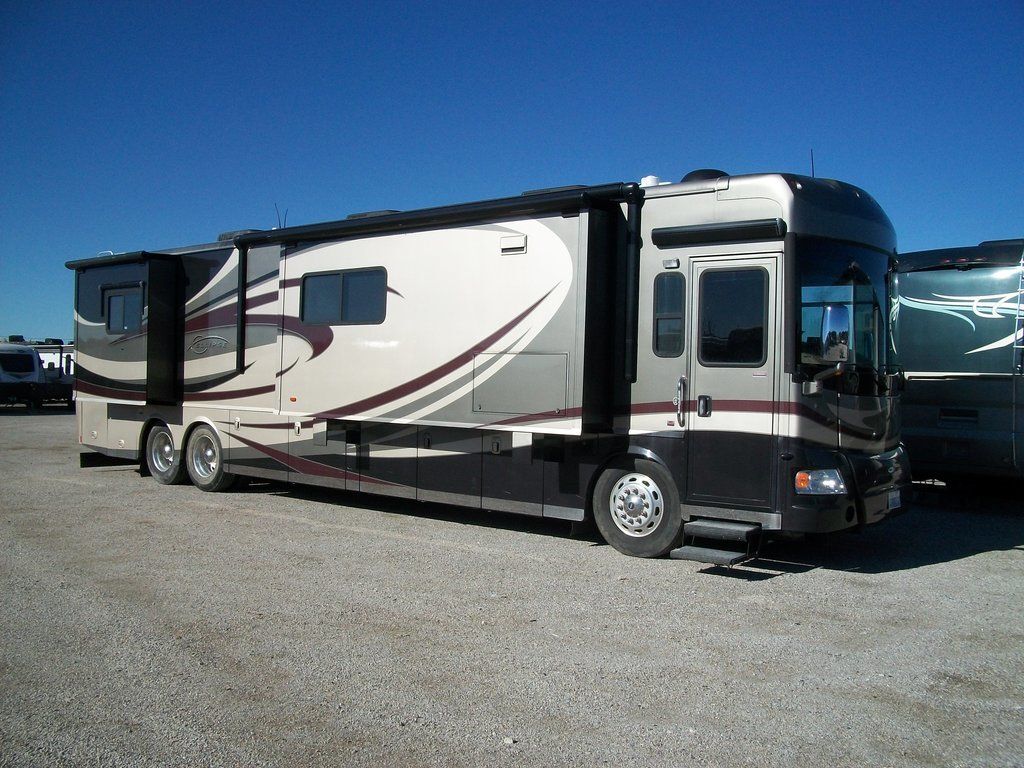 2010 Winnebago Itasca Ellipse 42AD in denton TX