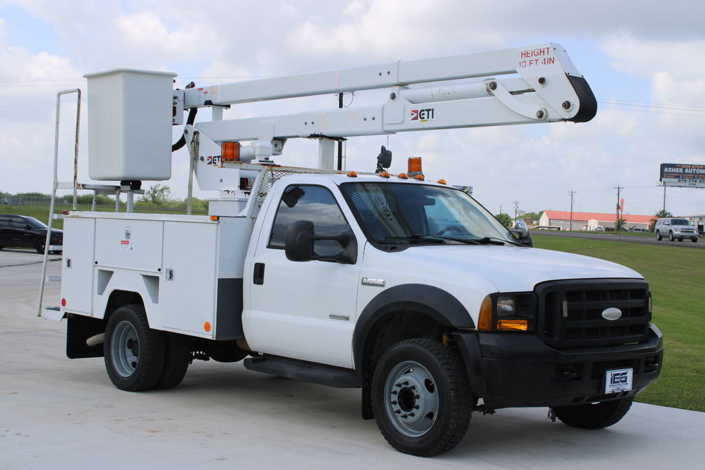 2006 Ford F-550 / ETI ETO-37-IH in Bryan, TX