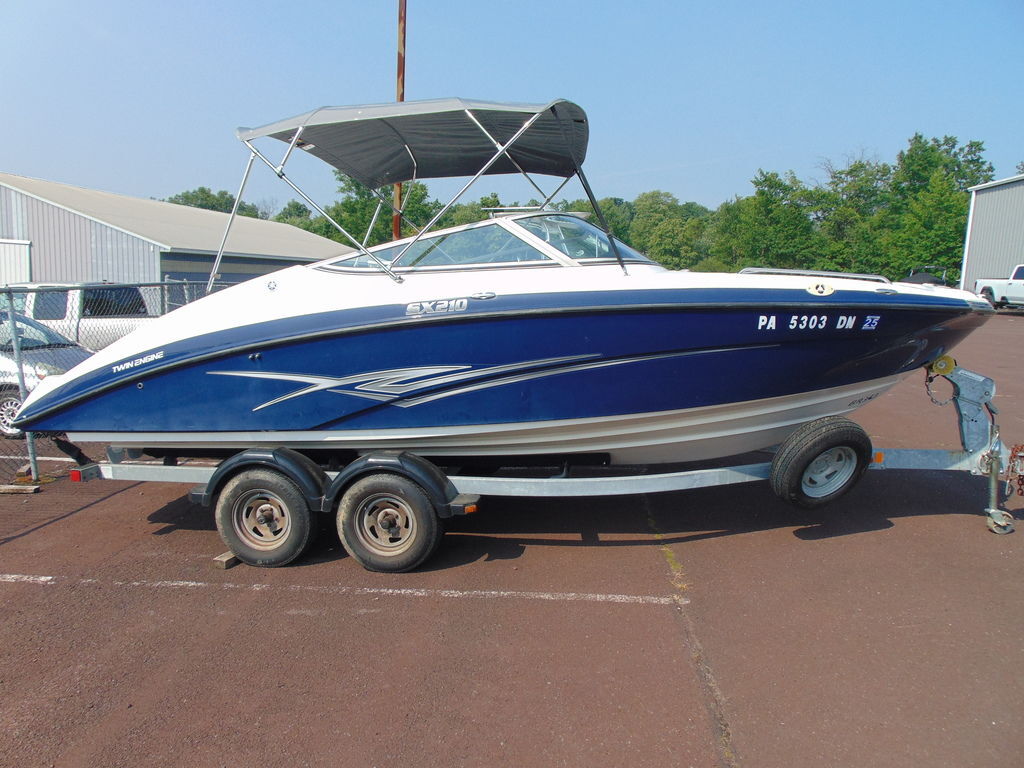 2012 Yamaha Marine SX210 in quakertown PA