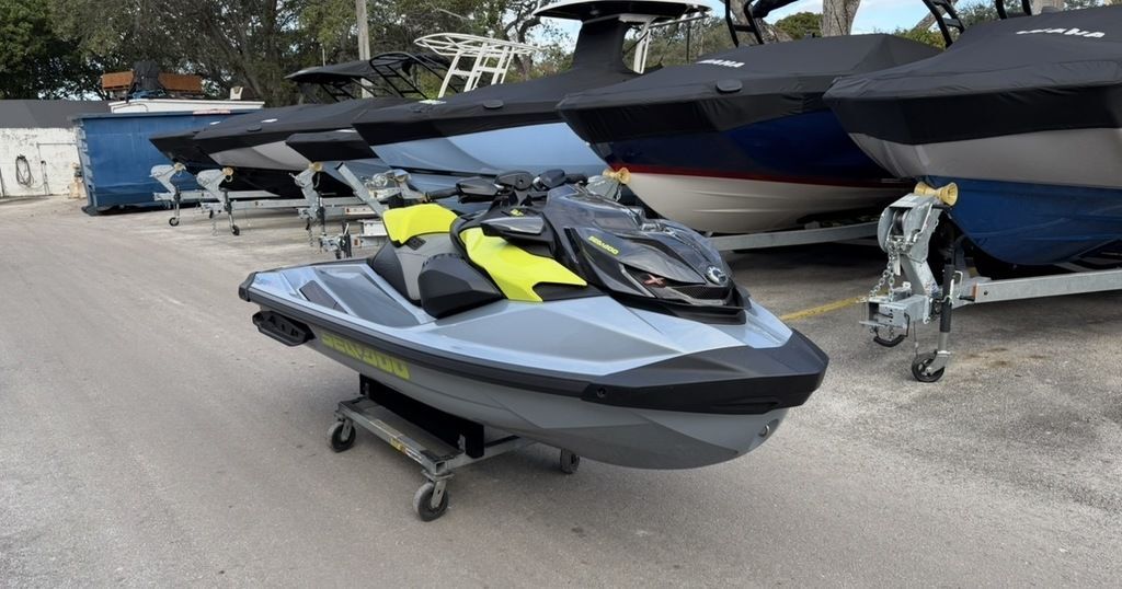 2026 Sea-Doo RXP-X 325 Tech, BRP Premium A, iBR Ice Metal / Manta X 325 in Hollywood, FL