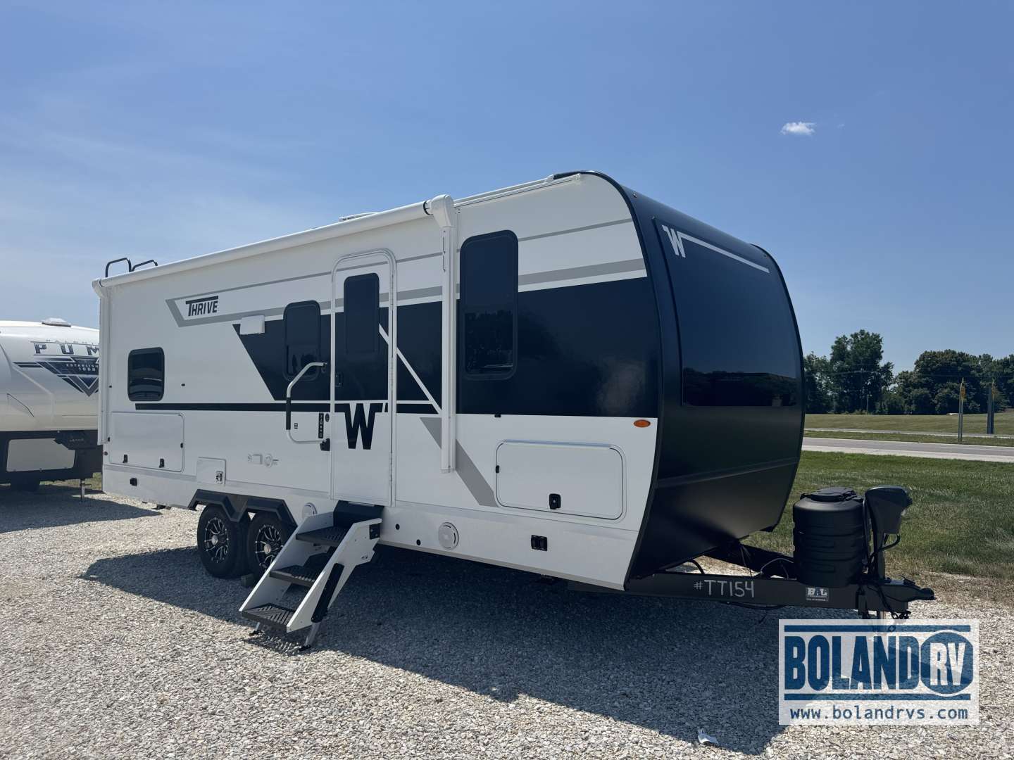 2026 Winnebago Thrive 22MBH RV