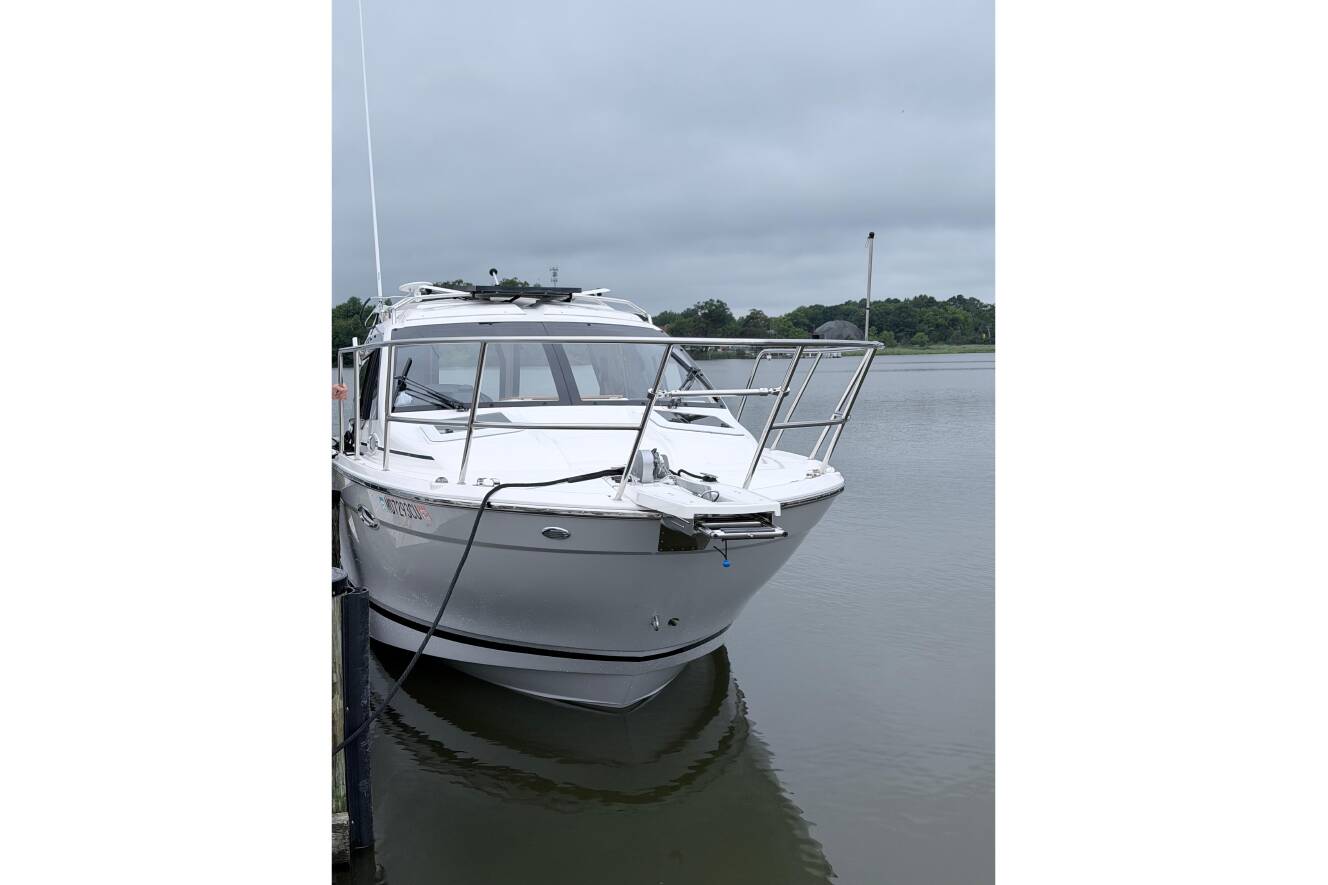 A photo of this 2022 Cutwater C-24 Coupe