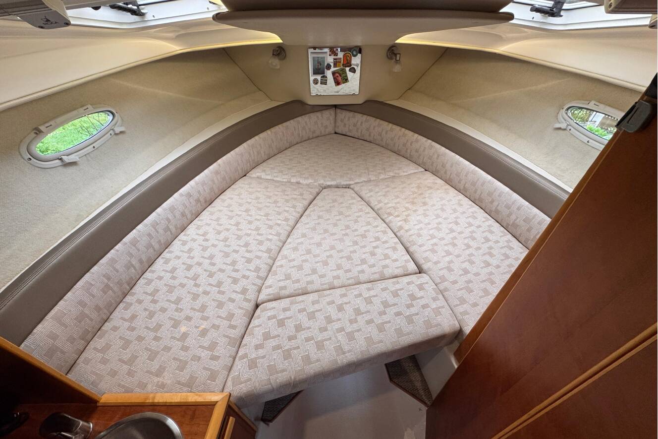 A photo of this 2022 Cutwater C-24 Coupe