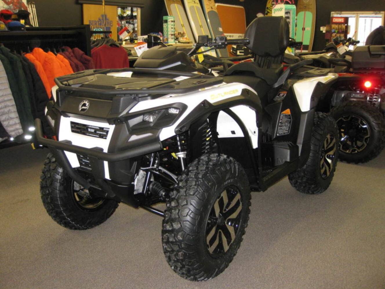 A photo of this 2026 Can-Am Outlander Electric MAX