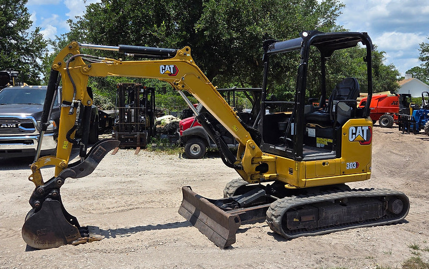 2023 Caterpillar Lift Trucks 303CR in Bristol, PA
