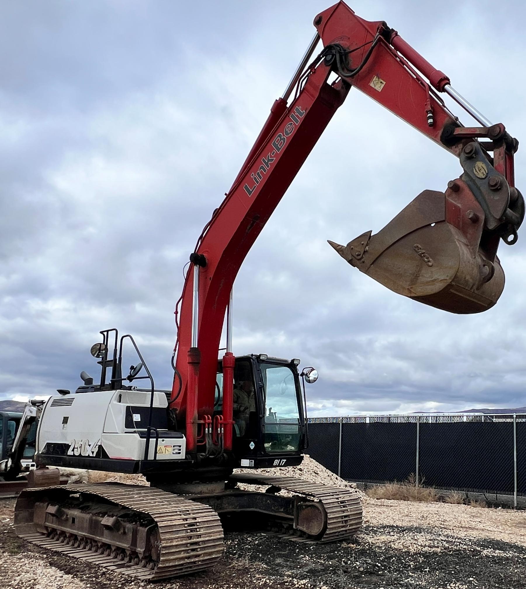 2022 LINK-BELT LBX250x4 in Park City, UT